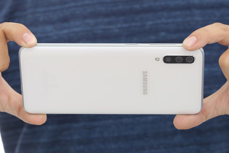 Điện thoại Samsung Galaxy A50 64GB