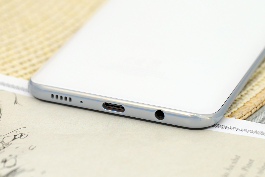 Điện thoại Samsung Galaxy A50 64GB