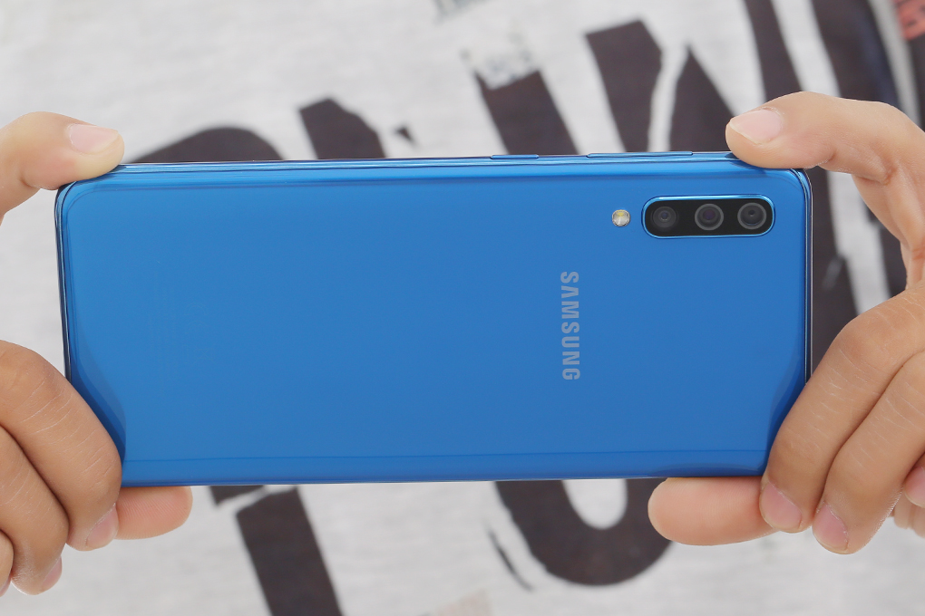 Điện thoại Samsung Galaxy A50 64GB