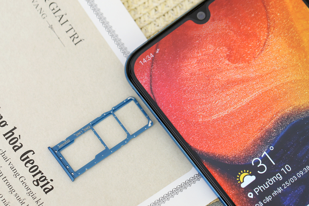 Điện thoại Samsung Galaxy A50 64GB