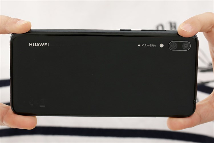 Điện thoại Huawei Y7 Pro (2019)