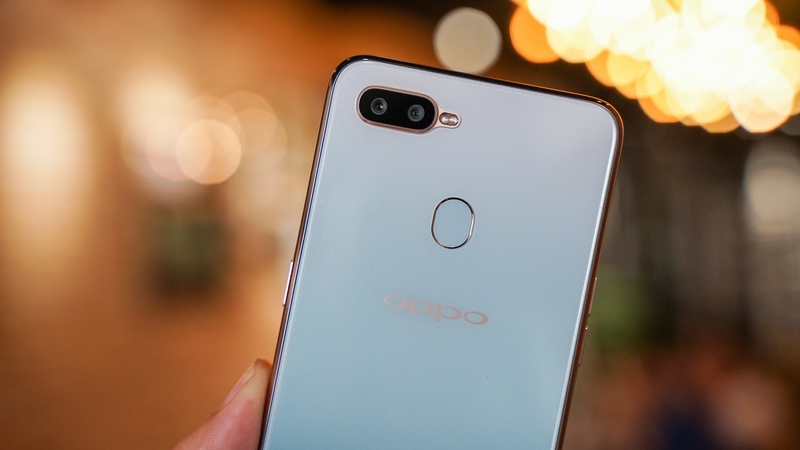 Phone - ទូរស័ព្ទ OPPO F9 Jade Green - កាមេរ៉ា Phone - ទូរស័ព្ទ OPPO F9 Jade Green - កាមេរ៉ា