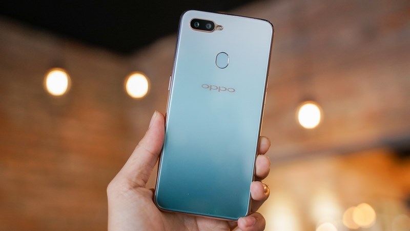 Phone - ទូរស័ព្ទ OPPO F9 Jade Green - រចនា Phone - ទូរស័ព្ទ OPPO F9 Jade Green - រចនា