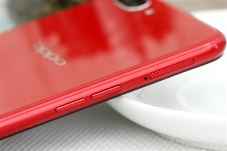 Điện thoại OPPO A3s 16GB (1853) Màu Đỏ