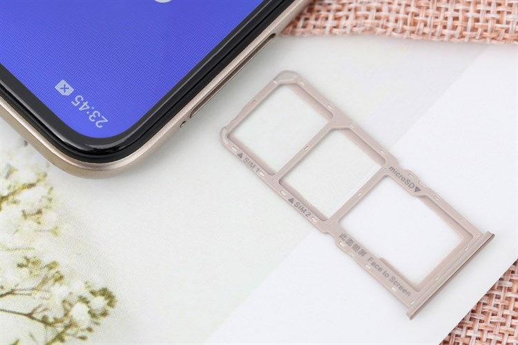 Điện thoại OPPO A7 32GB