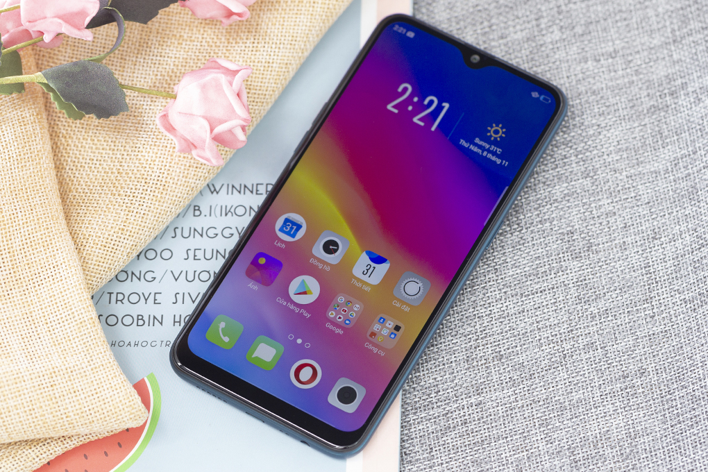 Điện thoại OPPO A7 32GB