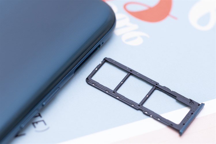 Điện thoại OPPO A7 32GB