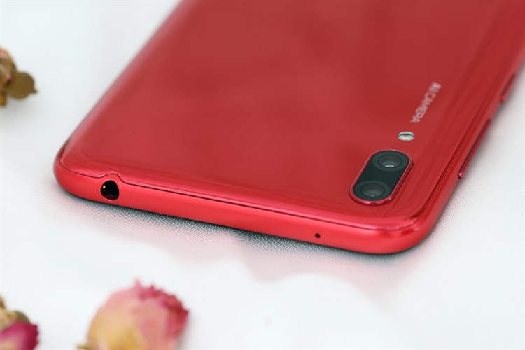 Điện thoại Huawei Y7 Pro (2019) màu đỏ