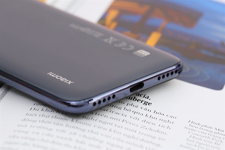 Điện thoại Xiaomi Mi A3 Màu Xám