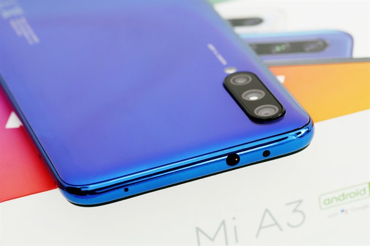 Điện thoại Xiaomi Mi A3 Màu Xanh Dương