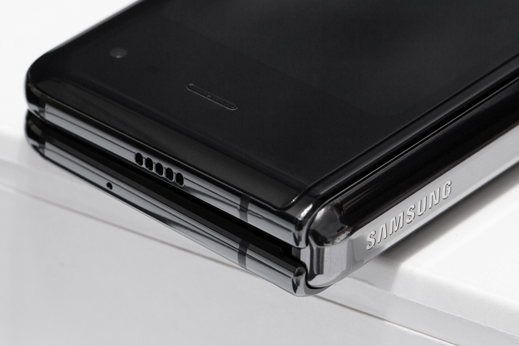 Điện thoại Samsung Galaxy Fold
