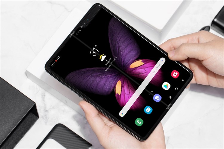 Điện thoại Samsung Galaxy Fold