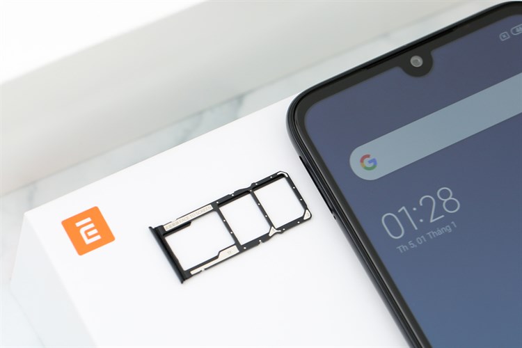 Điện thoại Xiaomi Redmi 7 (3GB/32GB) Màu Đen