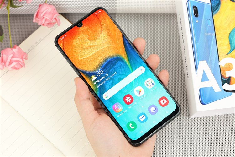 Điện thoại Samsung Galaxy A30 Màu Đen