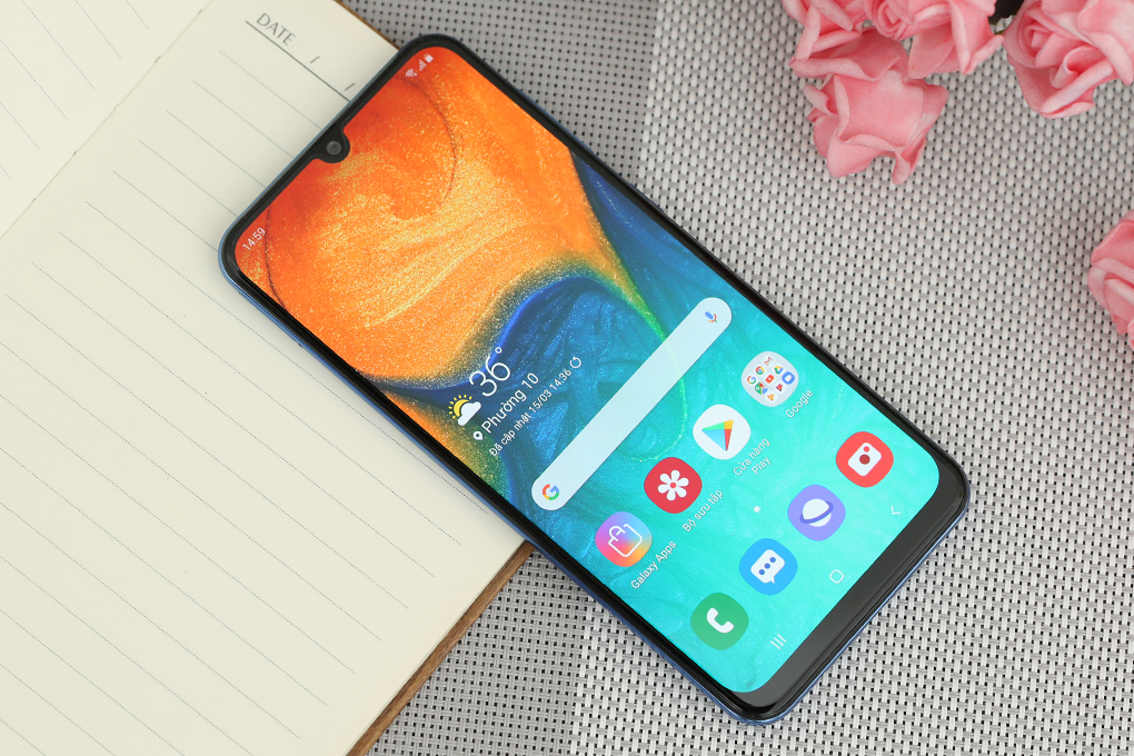 Điện thoại Samsung Galaxy A30 Màu Xanh Dương