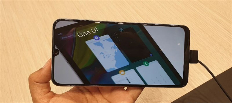 Màn hình của điện thoại Samsung Galaxy A30 chính hãng Màn hình của điện thoại Samsung Galaxy A30 chính hãng