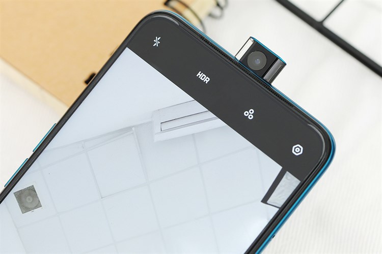 Điện thoại OPPO F11 Pro 64GB Màu Xanh lá