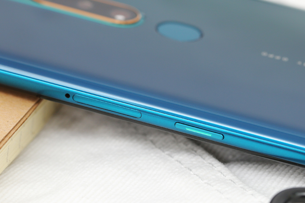 OPPO F11 Pro 64GB - 24