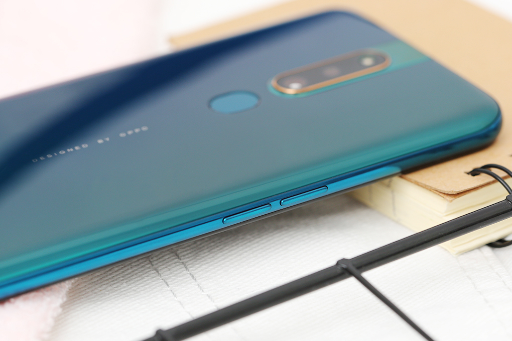 OPPO F11 Pro 64GB - 27