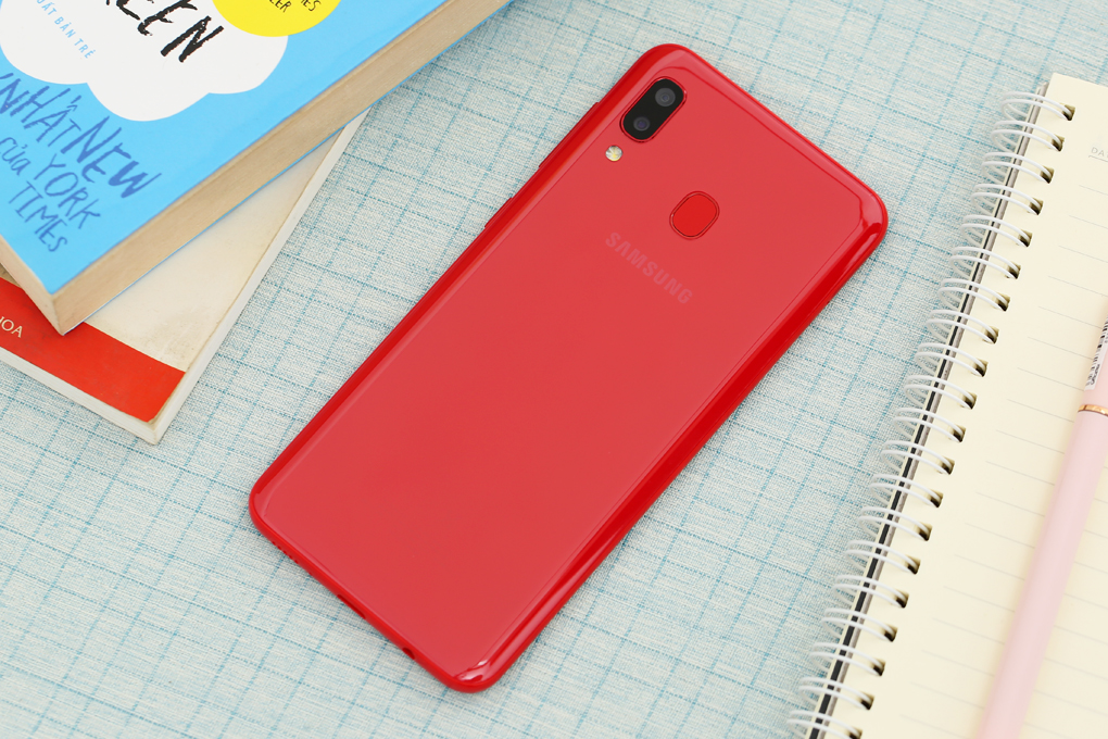 Điện thoại Samsung Galaxy A20