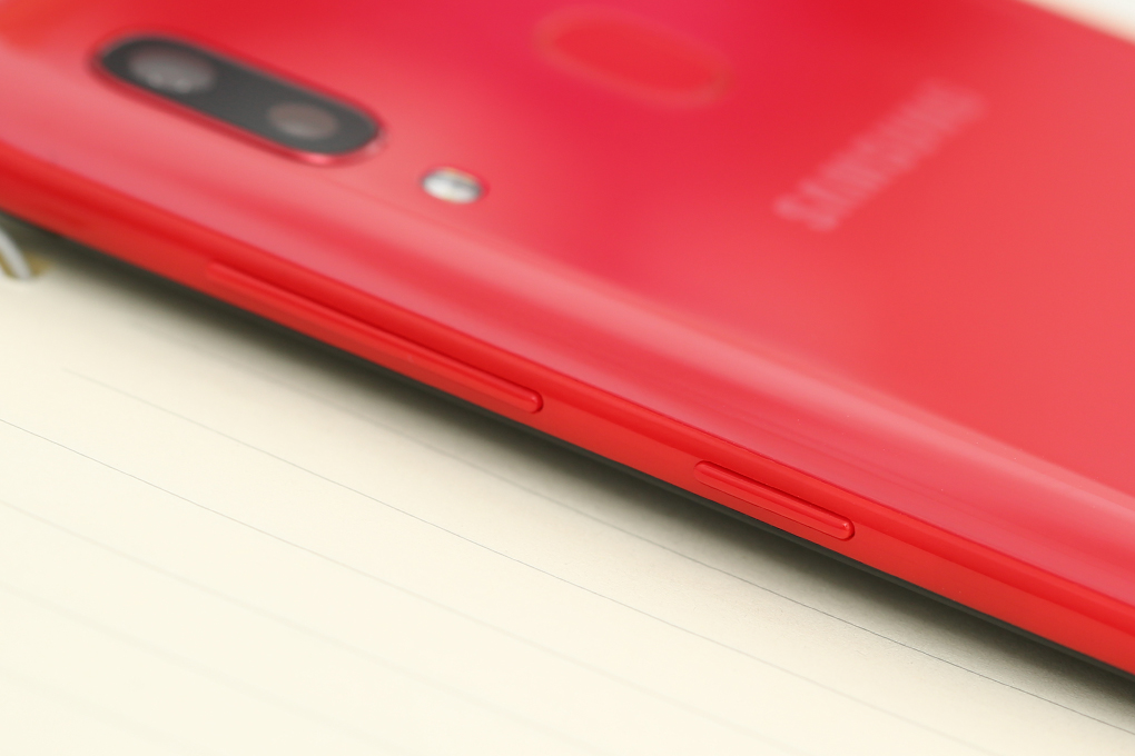 Điện thoại Samsung Galaxy A20