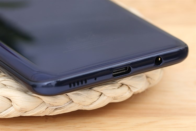 Điện thoại Samsung Galaxy A20