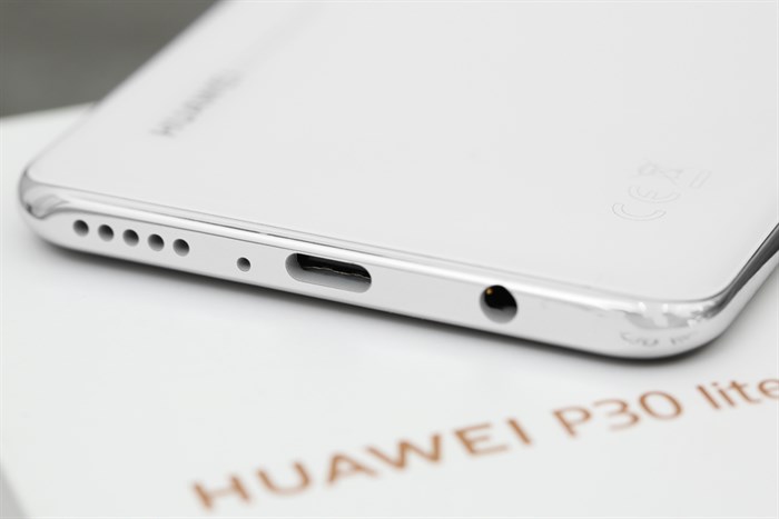 Điện thoại Huawei P30 Lite Màu Trắng