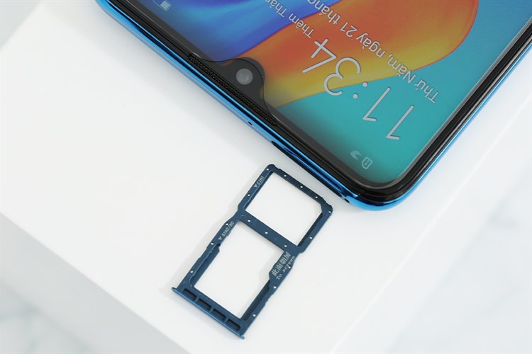 Điện thoại Huawei P30 Lite Màu Xanh Dương