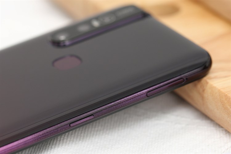 Điện thoại Vivo V15 128GB Màu Đỏ