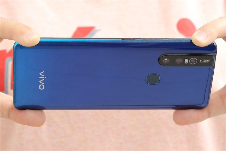 Điện thoại Vivo V15 128GB Màu Xanh Dương