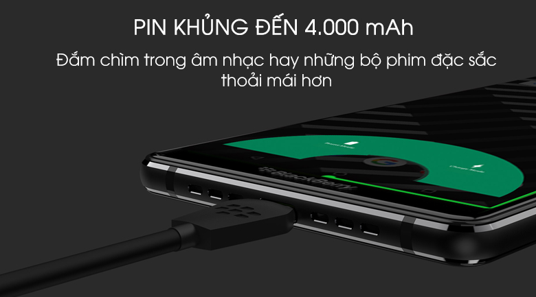 Điện thoại BlackBerry Evolve