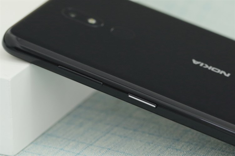 Điện thoại Nokia 3.2 32GB