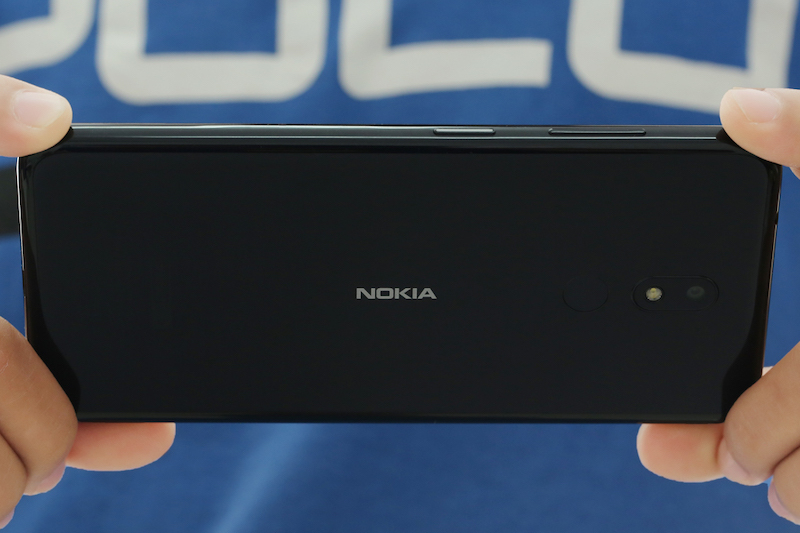 Điện thoại smartphone Nokia 3.2 | Pin khủng trải nghiệm lâu