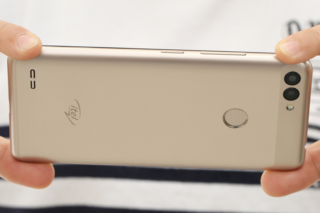 Điện thoại Itel S13 Pro