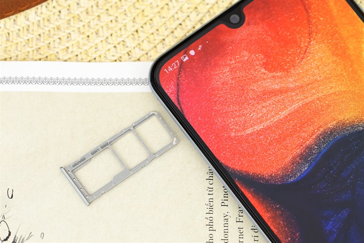 Điện thoại Samsung Galaxy A50 128GB