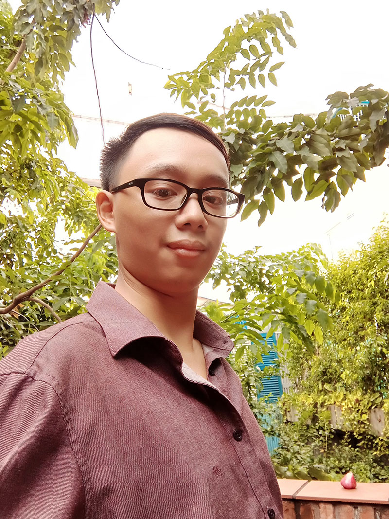 Điện thoại smartphone OPPO A5s | Ảnh selfie bằng camera trước Điện thoại smartphone OPPO A5s | Ảnh selfie bằng camera trước