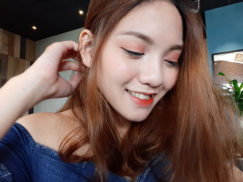 Điện thoại Samsung Galaxy A30 3GB/32GB | Ảnh selfie bằng camera trước