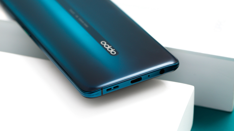 Điện thoại OPPO Reno | Cổng sạc VOOC