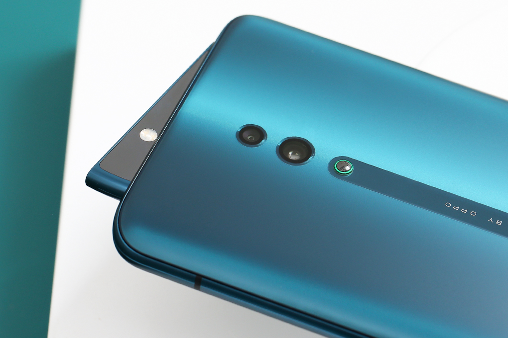 Điện thoại OPPO Reno