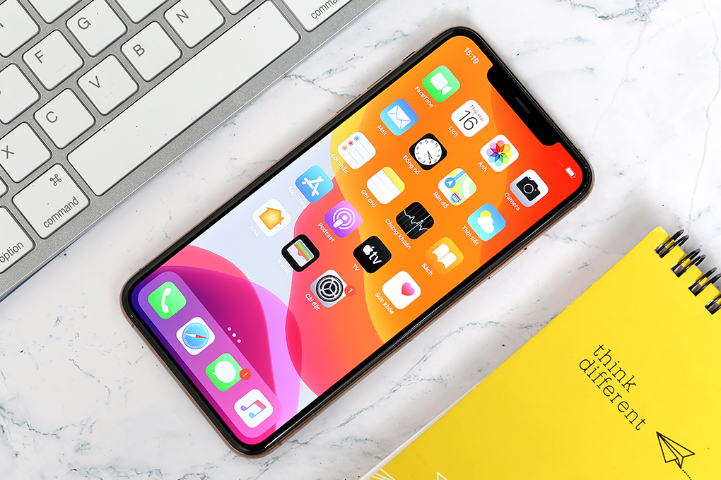 Điện thoại iPhone 11 Pro Max 64GB Màu Vàng đồng
