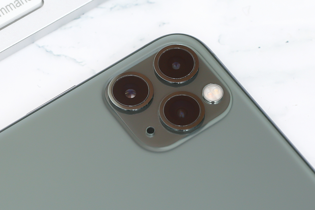 Điện thoại iPhone 11 Pro Max 64GB Màu Xanh lá