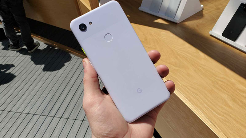Thiết kế của điện thoại Google Pixel 3a chính hãng