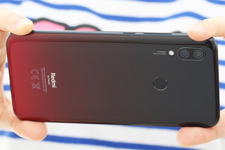 Điện thoại Xiaomi Redmi 7 (2GB/16GB) Màu Đỏ
