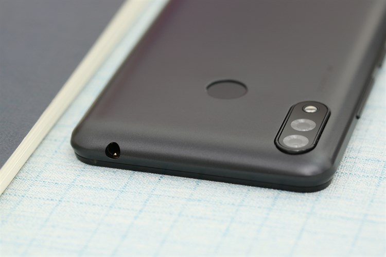 Điện thoại Itel P33