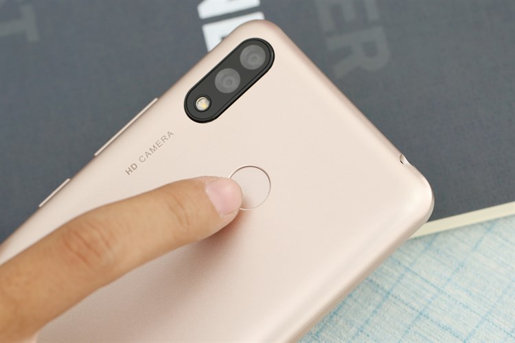 Điện thoại Itel P33