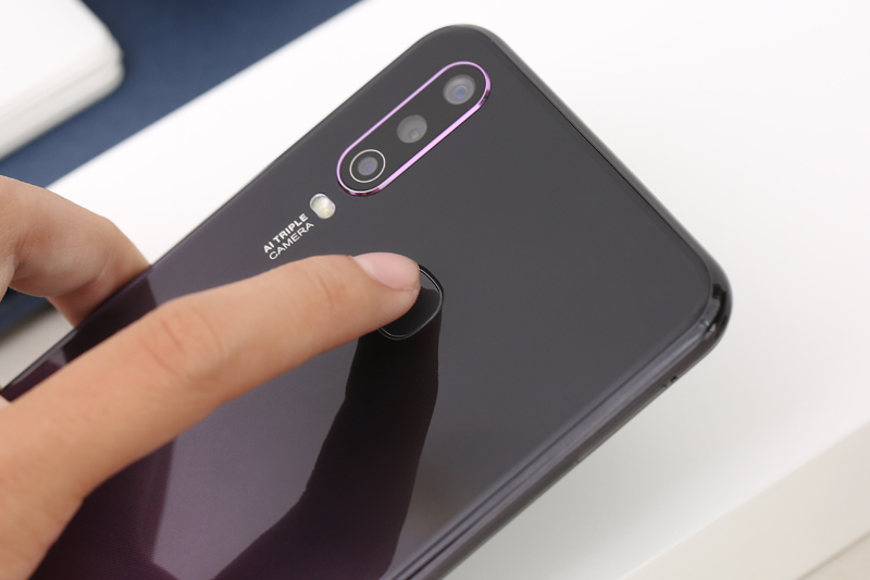 Vivo Y17 - 23