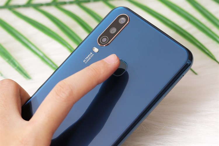 Điện thoại Vivo Y17 Màu Xanh Dương