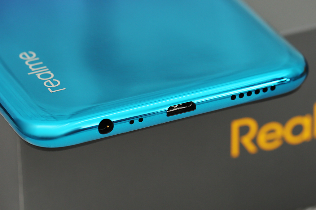 Điện thoại realme 3 (4GB/64GB) Màu Xanh lá