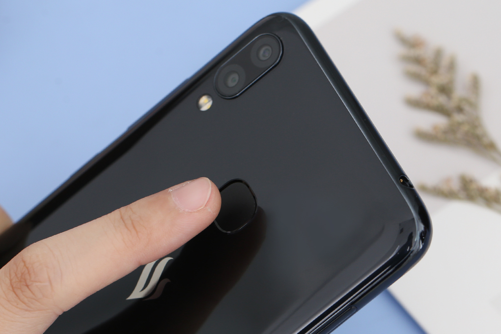 Điện thoại Vsmart Joy 1+ 16GB