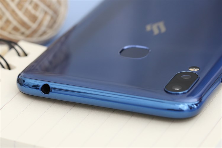 Điện thoại Vsmart Joy 1+ 16GB